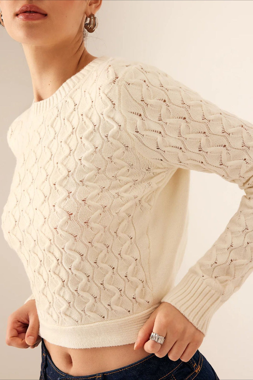 Open-Back Tie Detail Round Neck Elegant Knit Long Sleeve Tee image 3