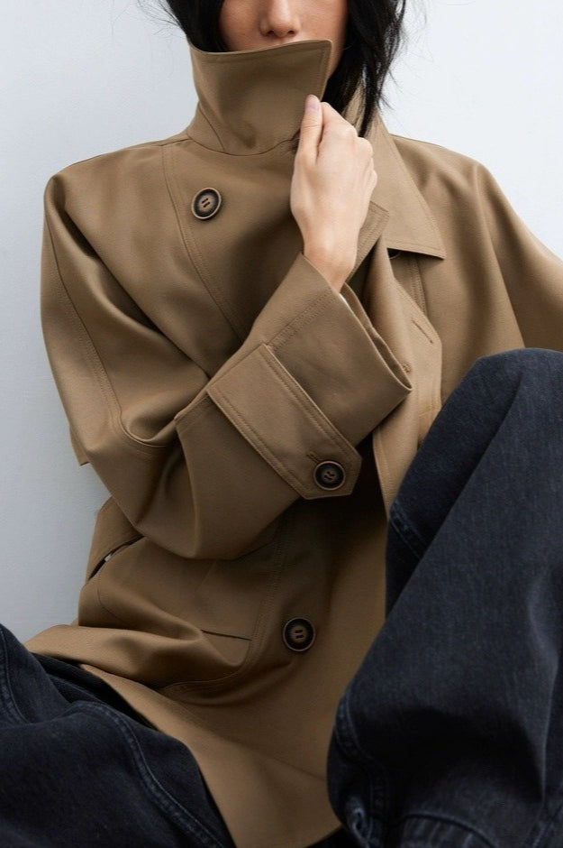 Classic Twill 3D-Silhouette Collared Short Trench Coat image 5