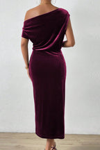 Off-the-shoulder Bodycon Cocktail Dress image 8