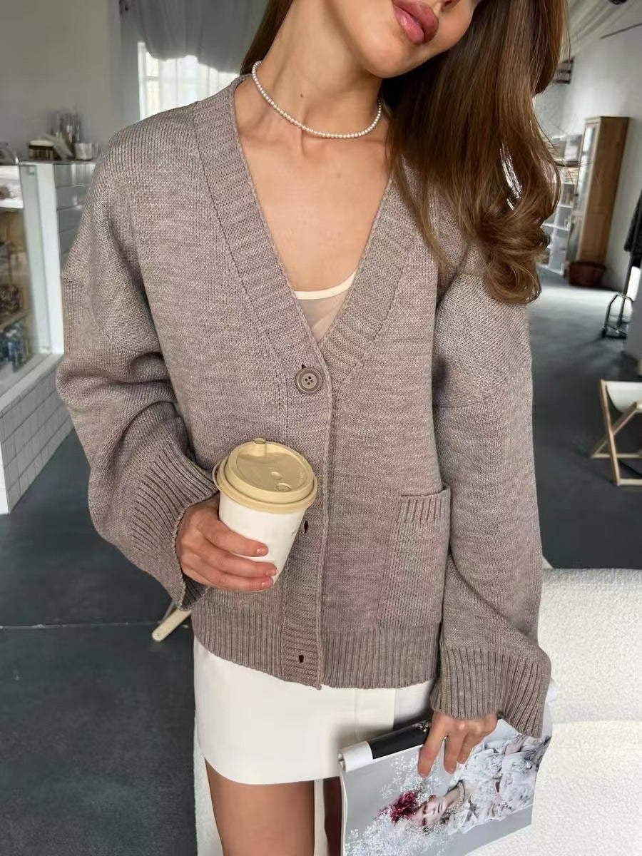 V-Neck Pocket Knit Cardigan image 11
