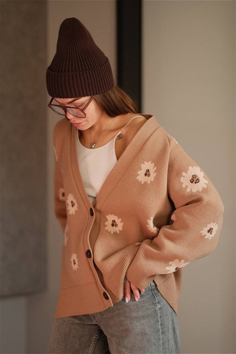 Fuzzy Daisy Jacquard Loose V-Neck Cardigan image 6