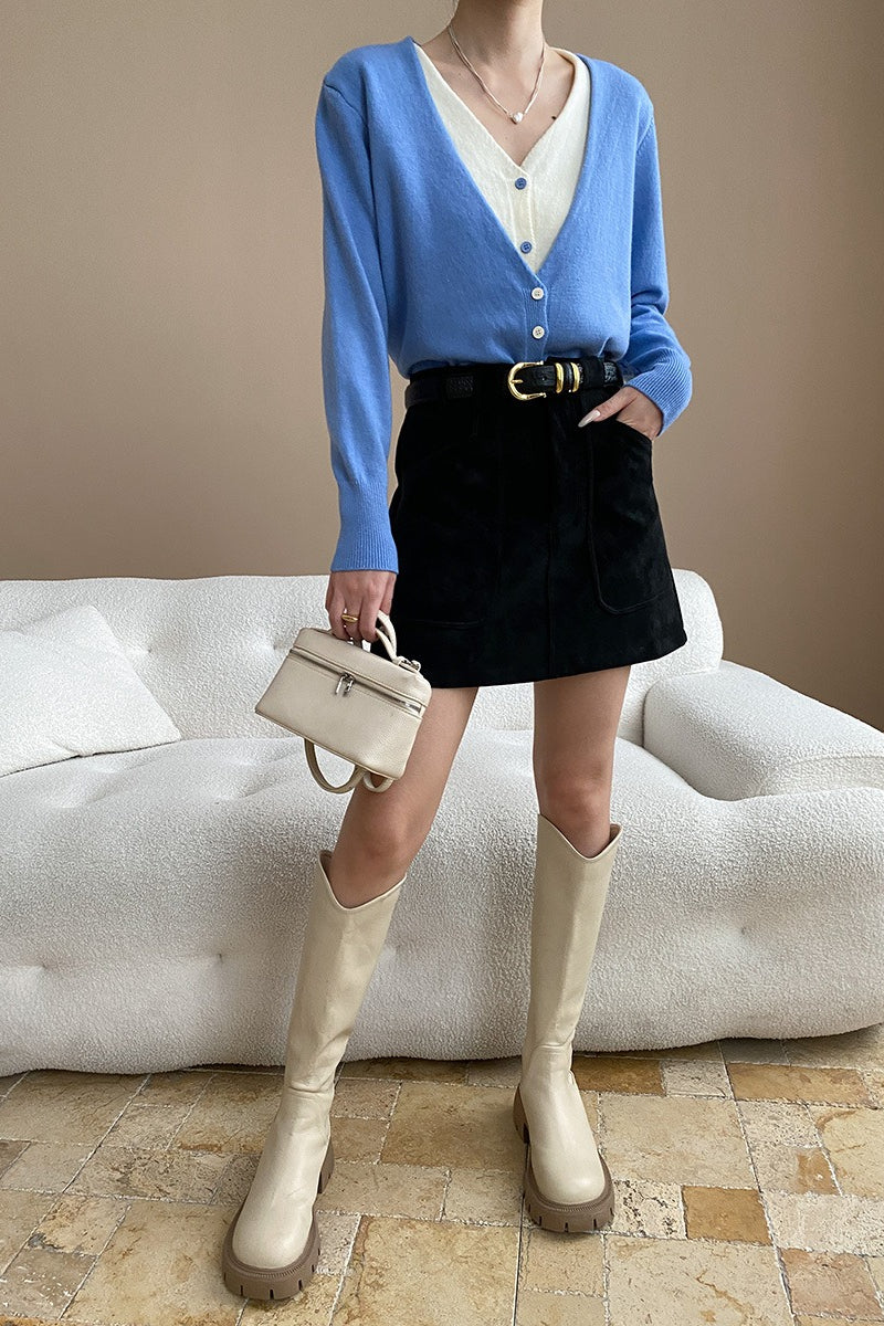 Two-Tone V-Neck Cardigan image 8