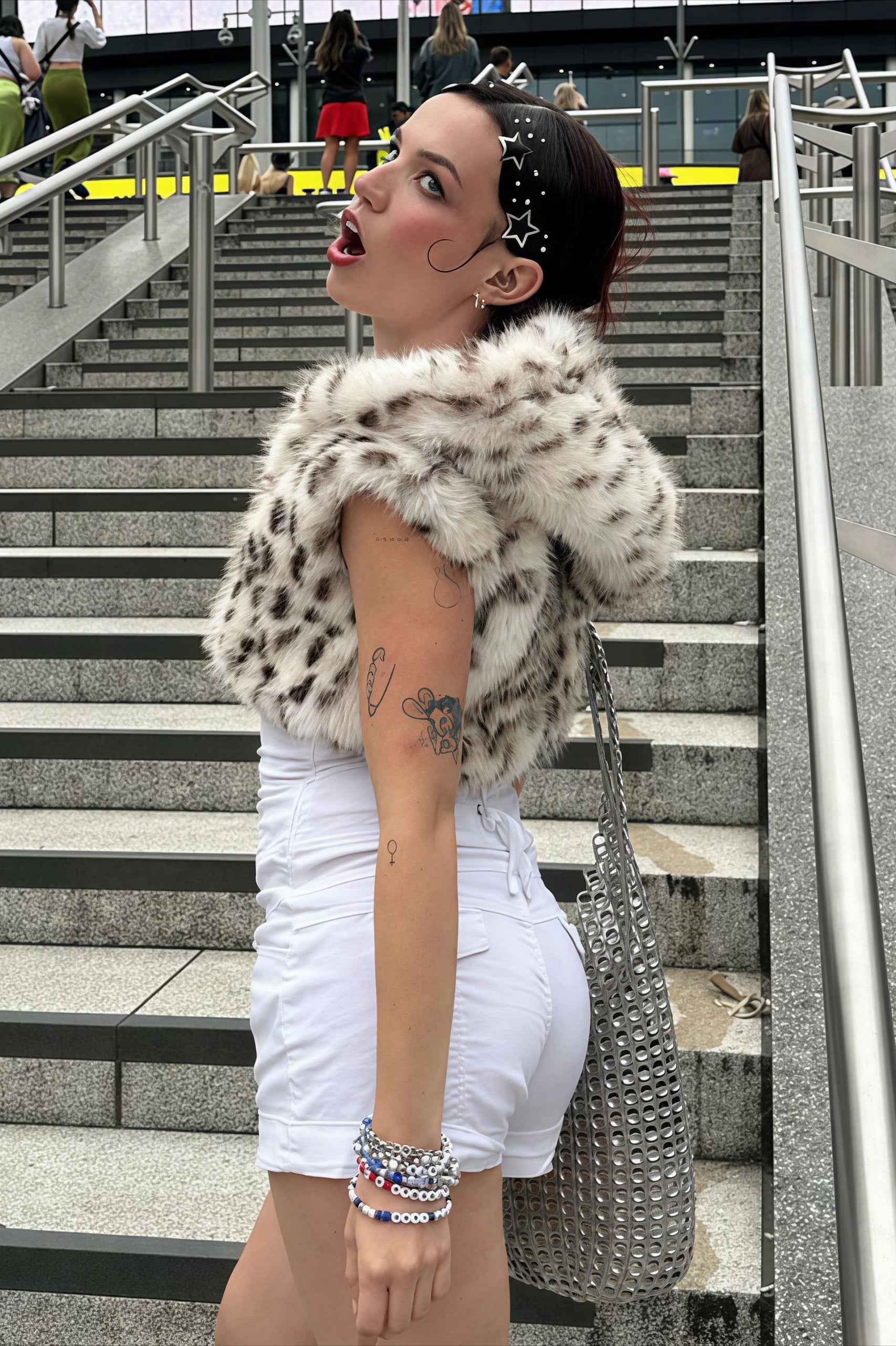 Hooded Leopard Print Fuzzy Cropped Vest image 2