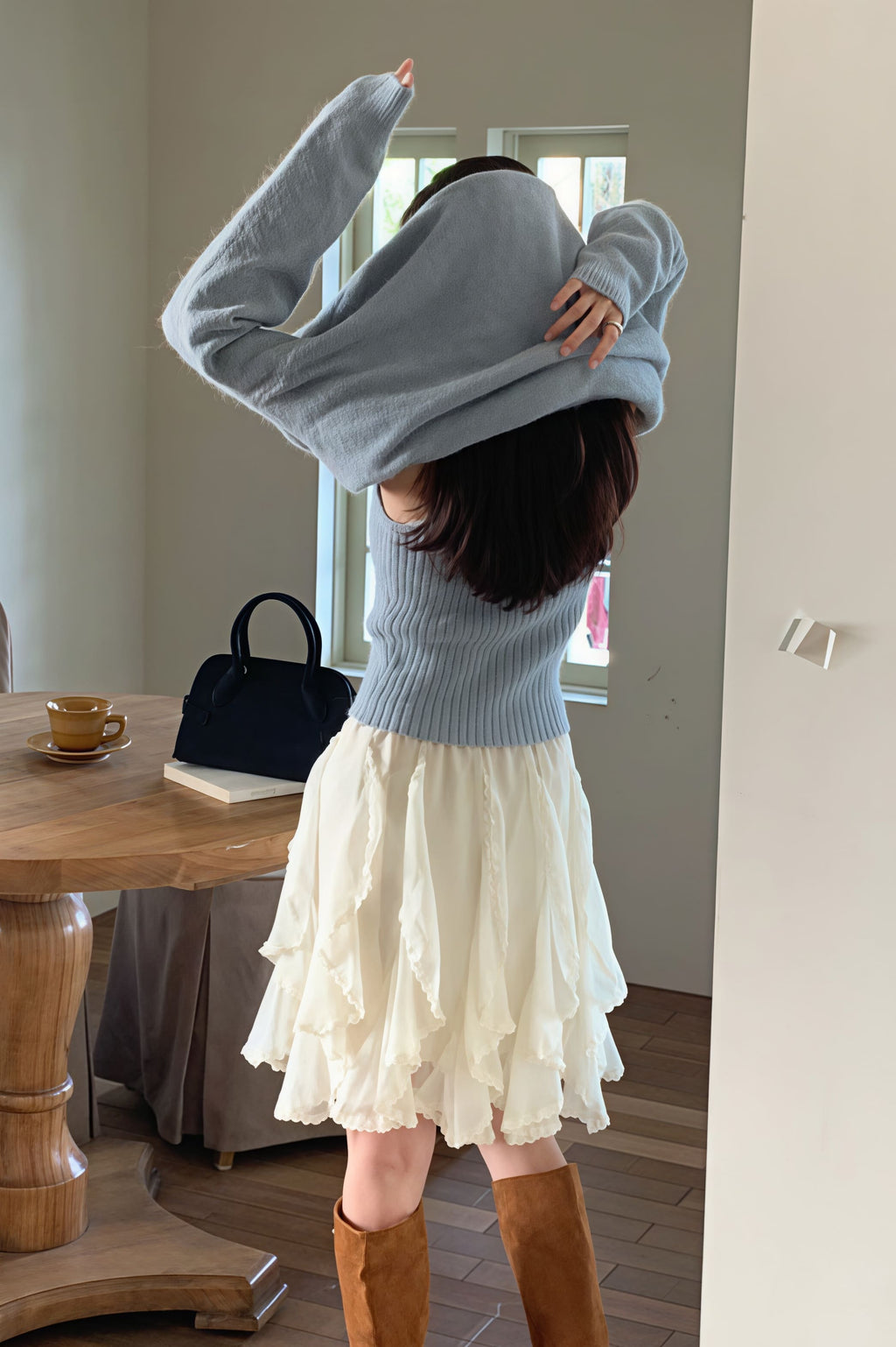Romantic Ruffled Asymmetrical Chiffon Mini Skirt image 2
