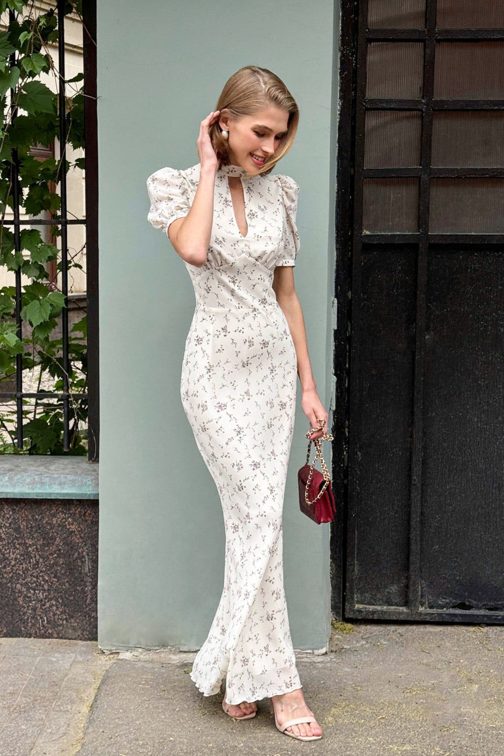 Elegant Floral Deep V Bodycon Maxi Dress image 6