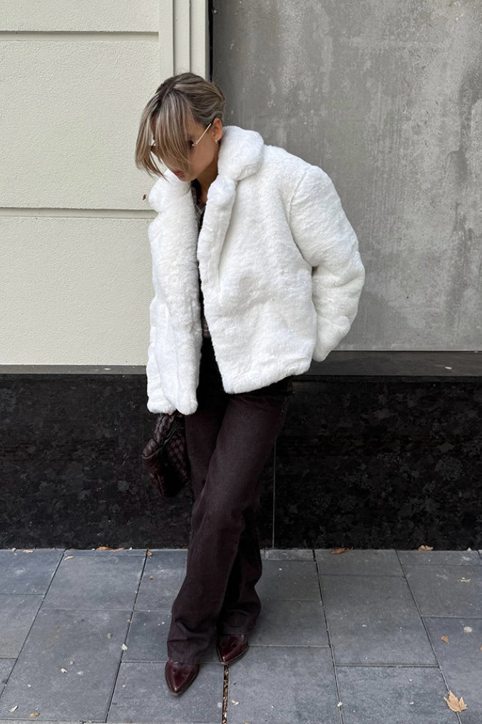 Solid Color Minimalist Fleece Loose Coat image 2