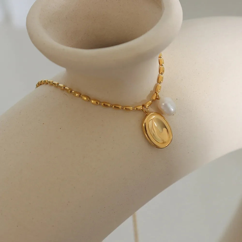 Arielle Pearl Necklace detail view styled for Avrienne