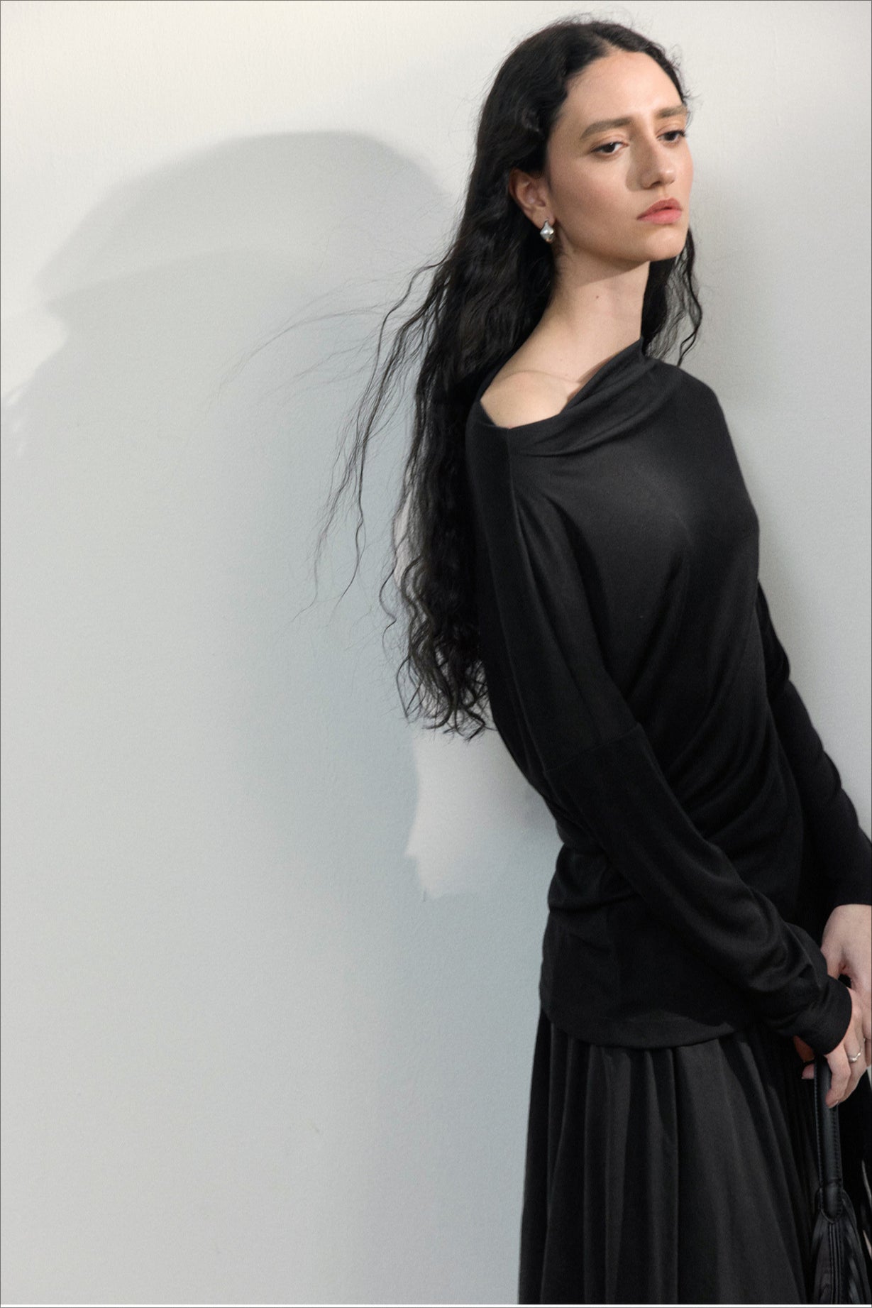 Asymmetrical One-Shoulder Fitted Knit Sweater image 1