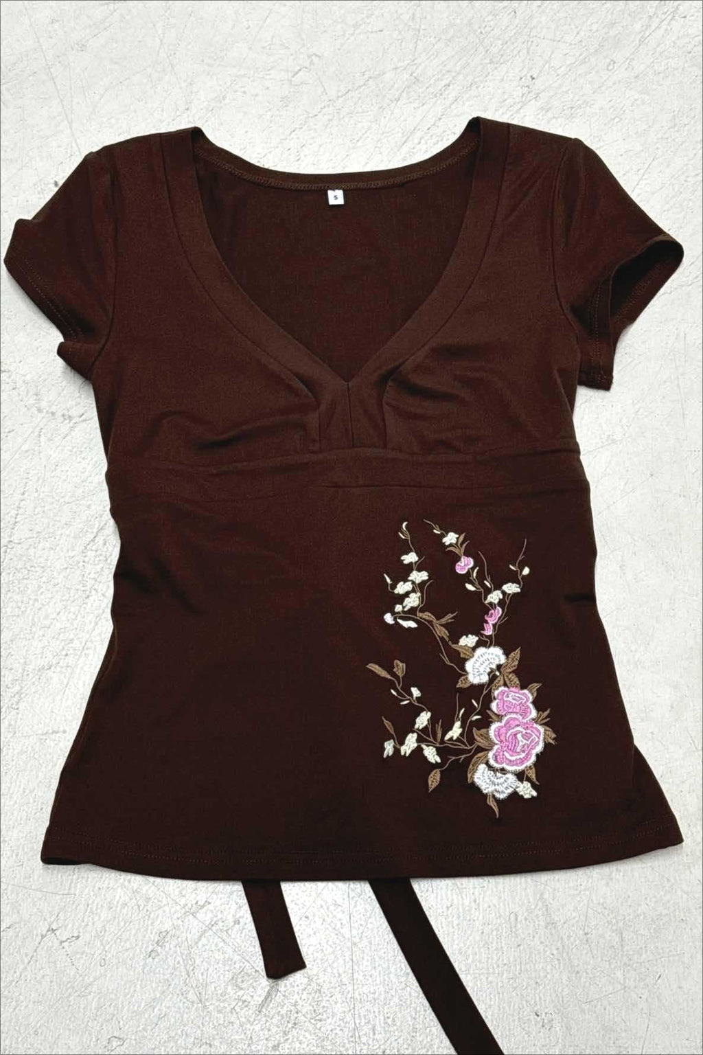 Vintage Floral Embroidery Tie Waist V Neck T-shirt image 5