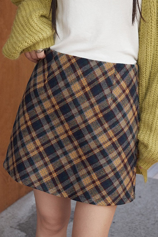 Vintage High-Waist Plaid Pencil Skirt image 4