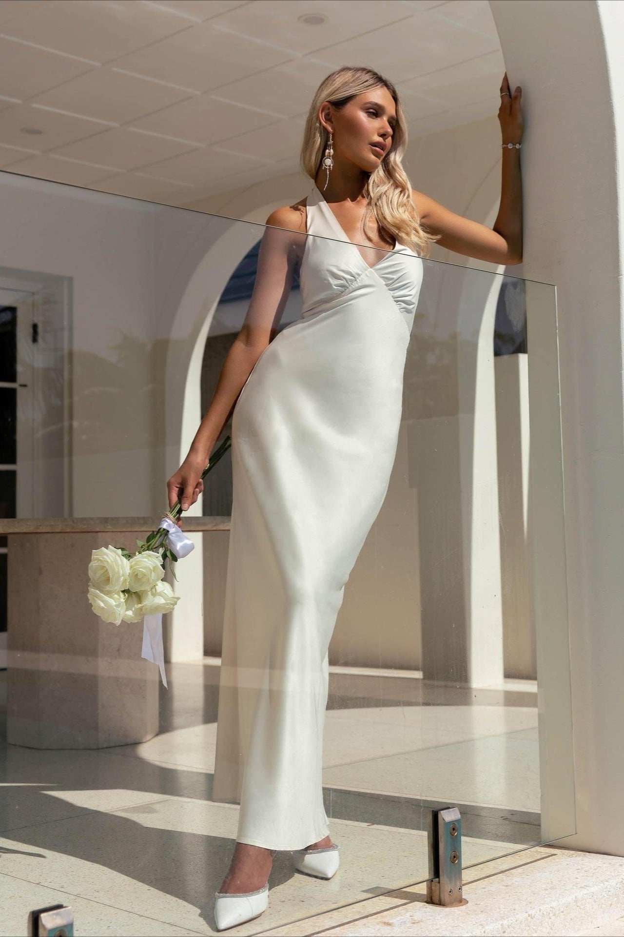 Elegant Solid V Neck Slim Fit Maxi Dress image 5