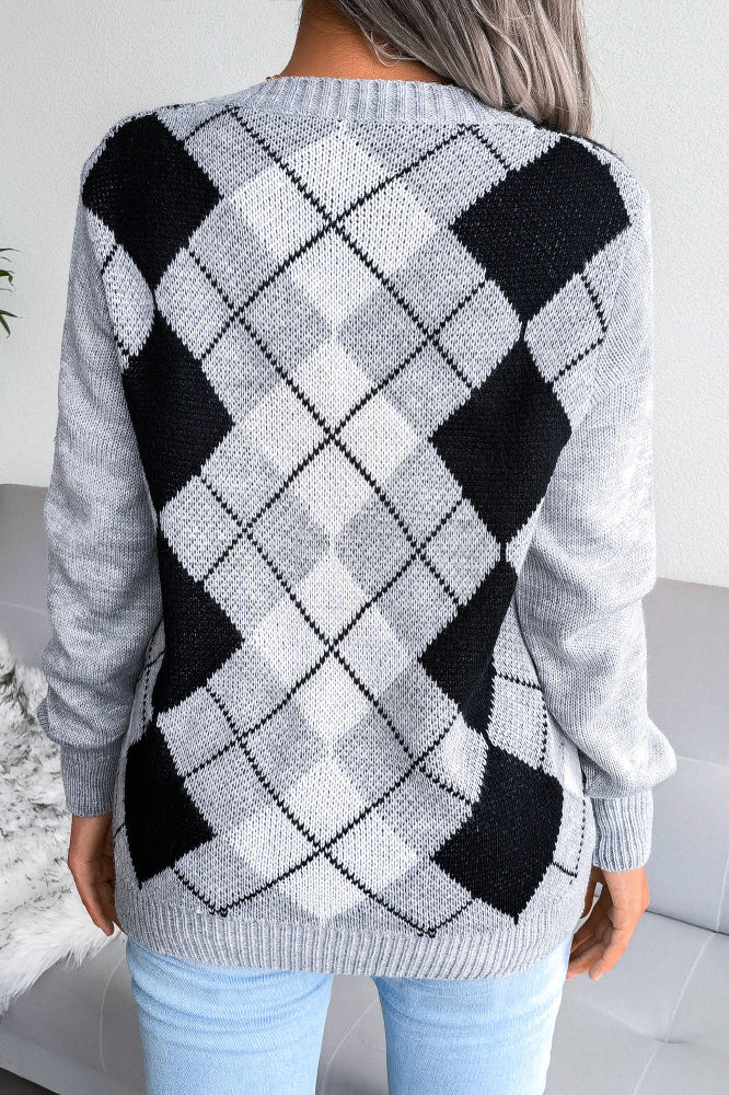 Argyle V-Neck Knit Pullover Sweater image 14