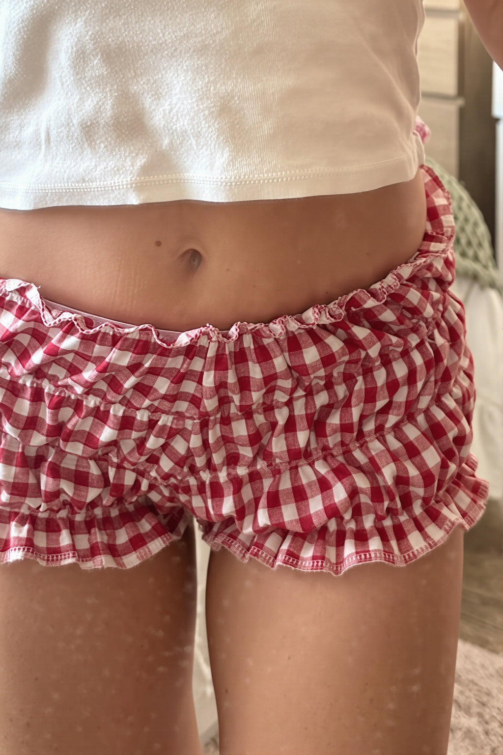 Chic Plaid Ruffle Hem Low Waist Shorts image 3