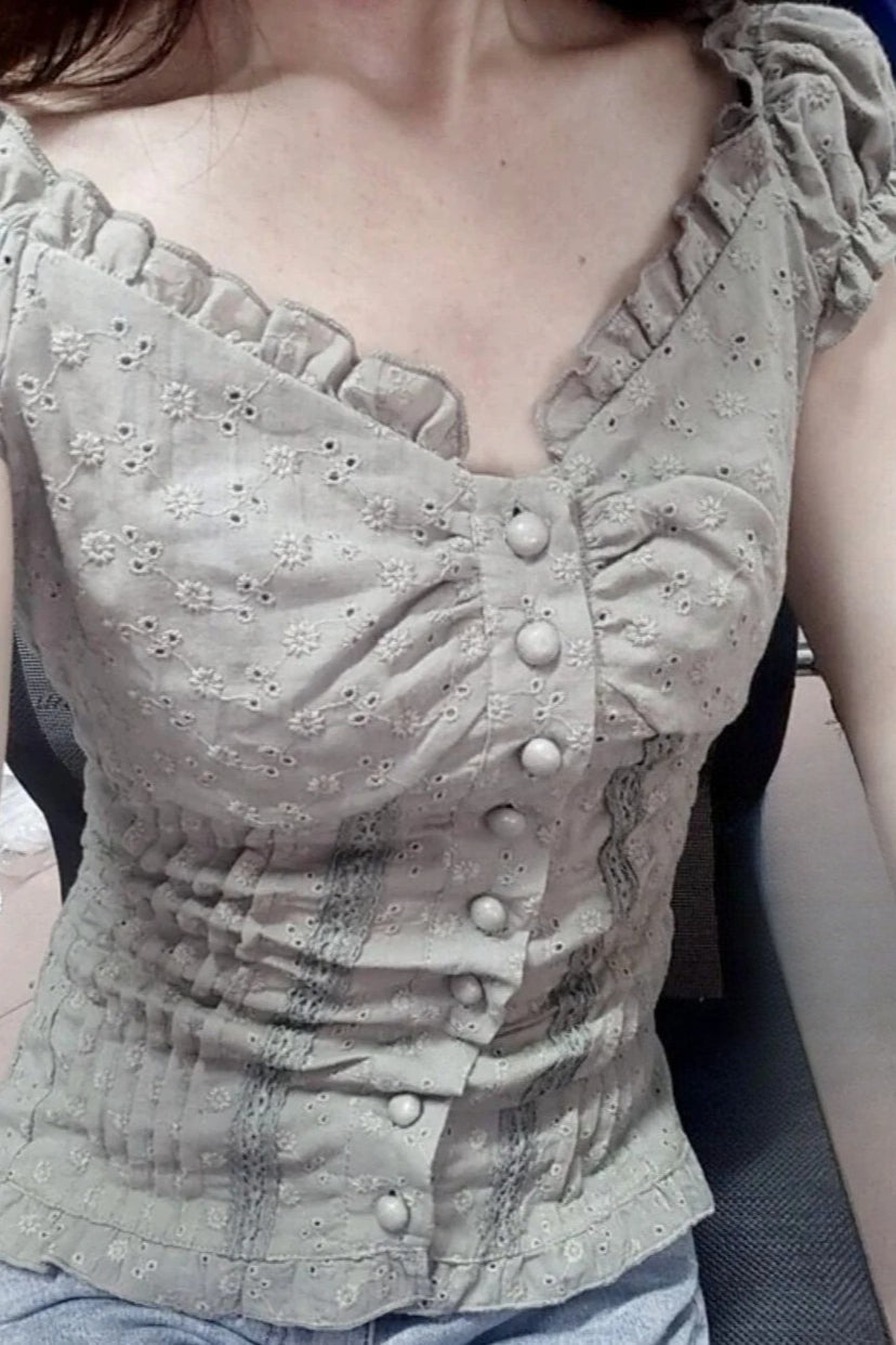 Ruched Low Neck Button Ruffled Lace Tank Top image 4
