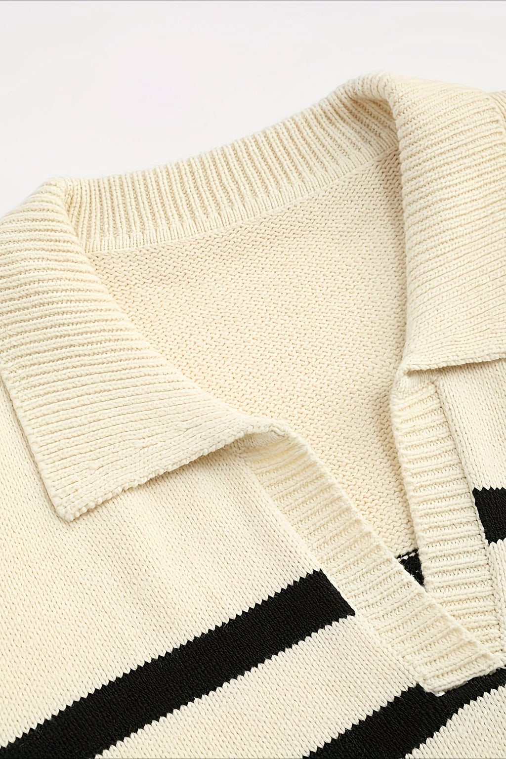 Striped Wool Collar V-Neck Sweater image 12