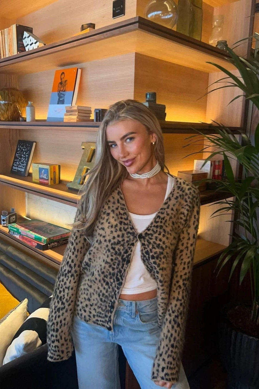 Leopard Print V Neck Knit Blouse image 3