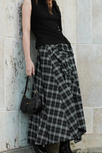 Asymmetrical Black White Plaid Slim-Fit Skirt image 1