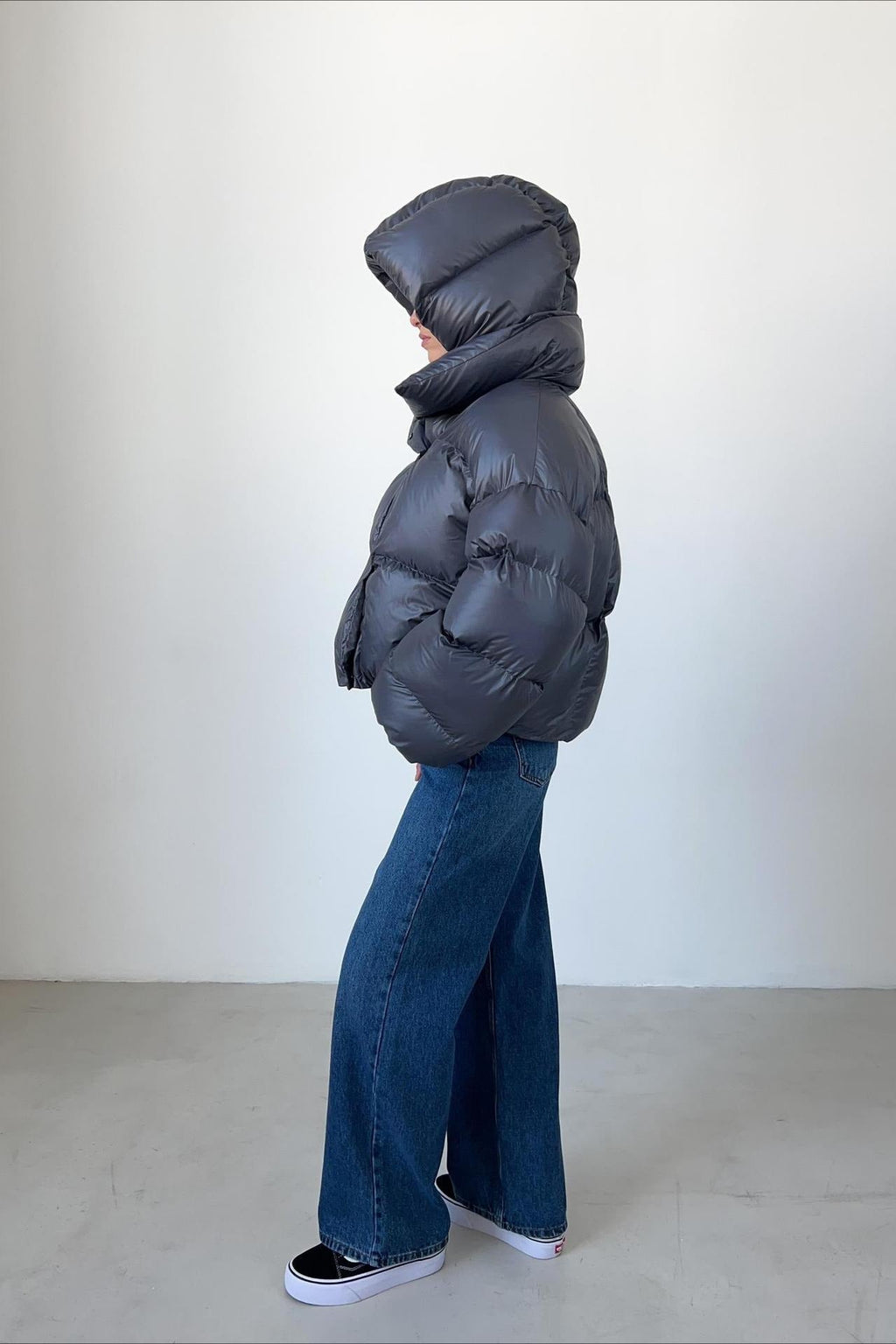 Short Hooded Puffer Jacket image 20