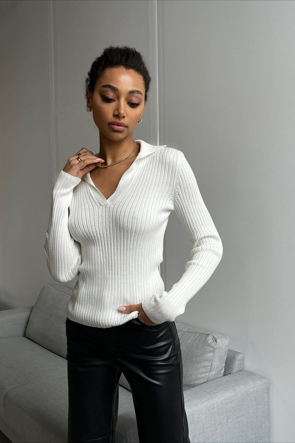 Polo Neck Fitted Ribbed Knit Sweater image 7
