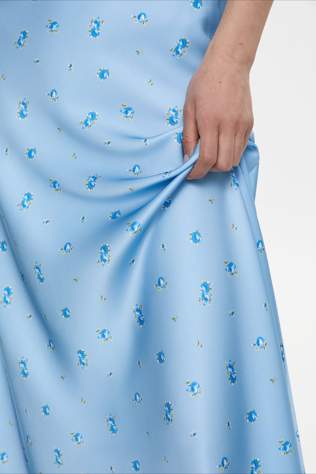 High Waist Satin Floral Print Drape Skirt image 6