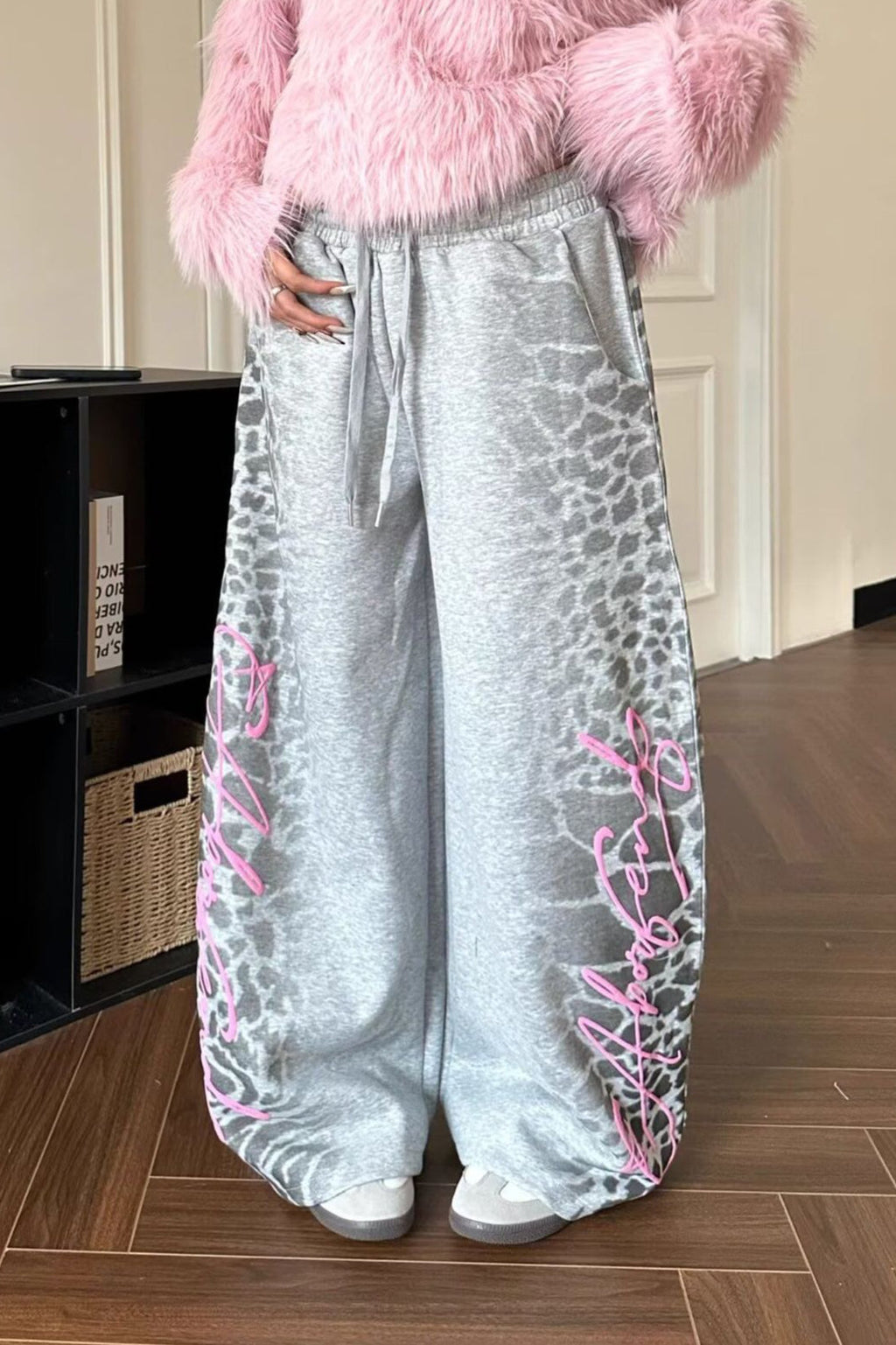 Retro Leopard Letter Embroidered Loose Pants image 1