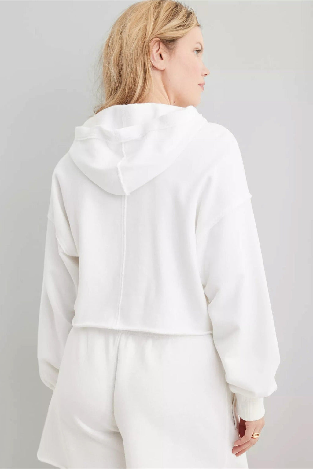 Chic Relaxed Solid V-Neck Hoodie image 14