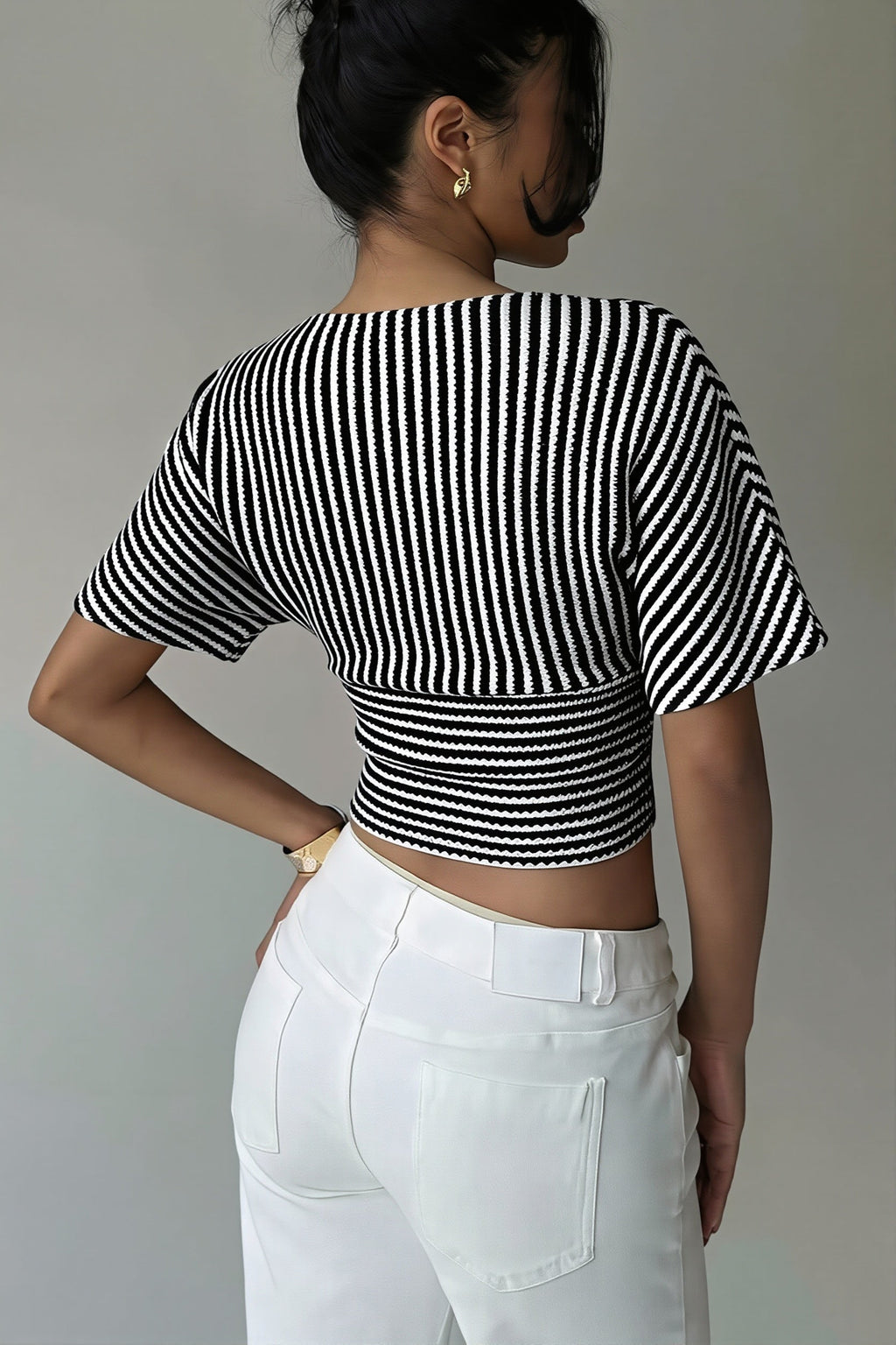 V Neck Striped Bat Sleeve T-shirt image 5