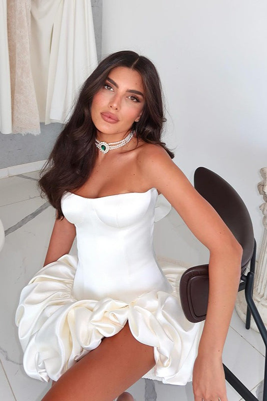 Sexy Slim Strapless Ruched Party Dress image 3