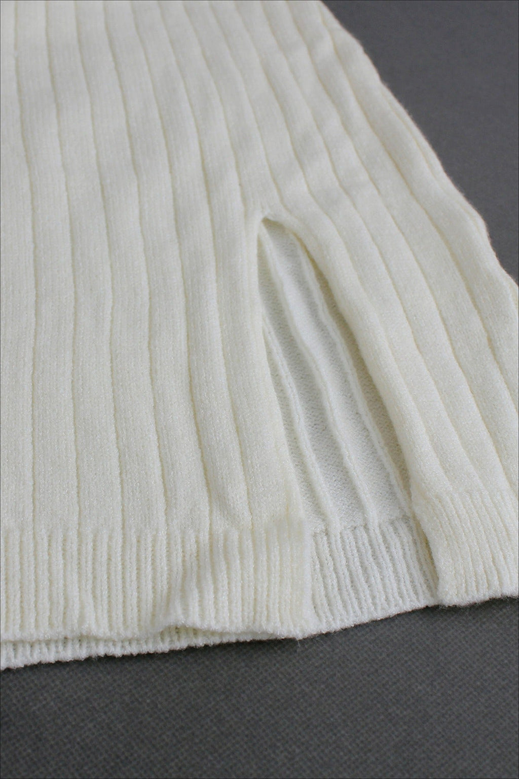 Sleeveless Round Neck Knit Sweater Dress image 4