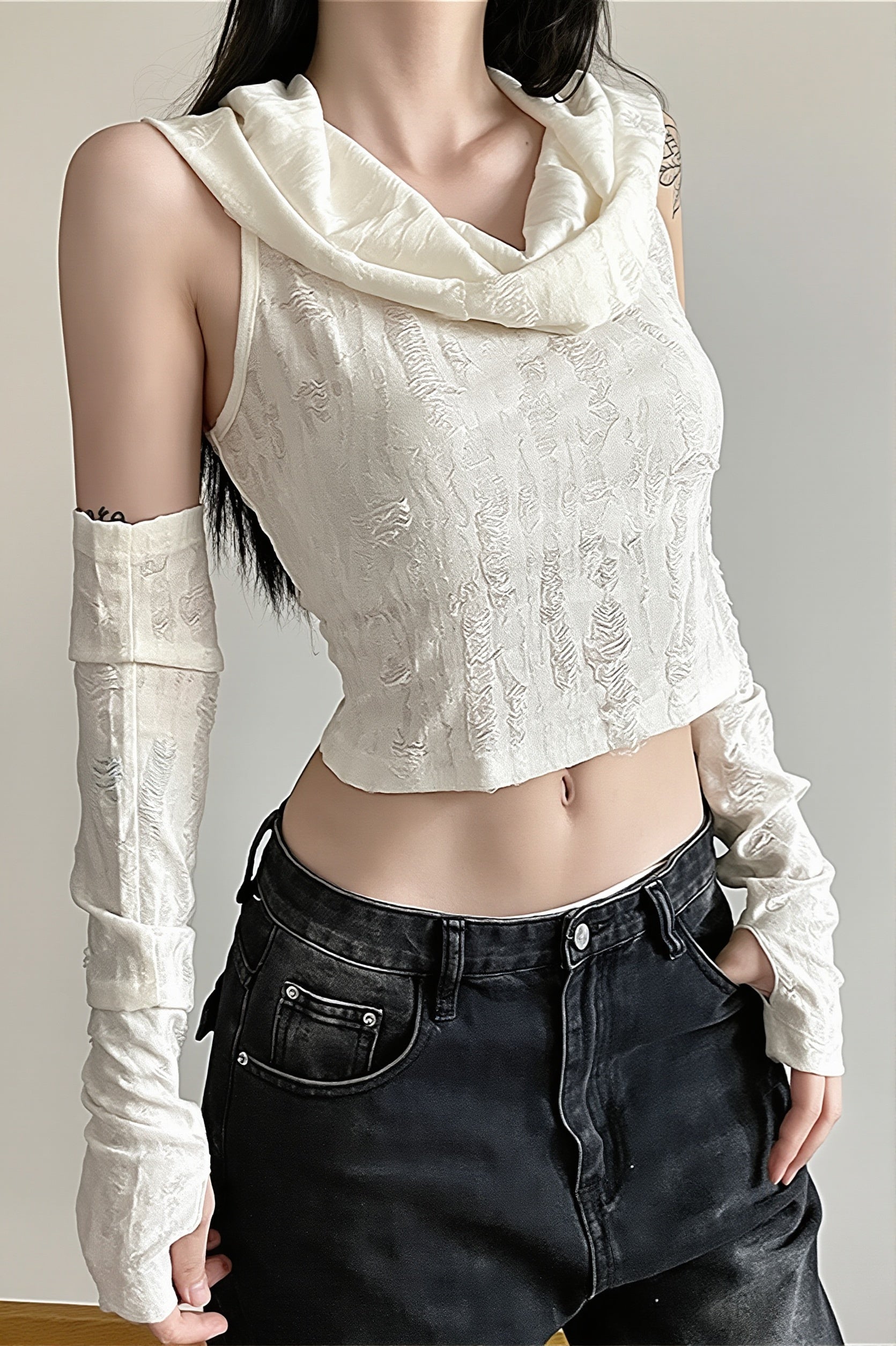 Solid Hooded Cropped Street Tank Top image 2
