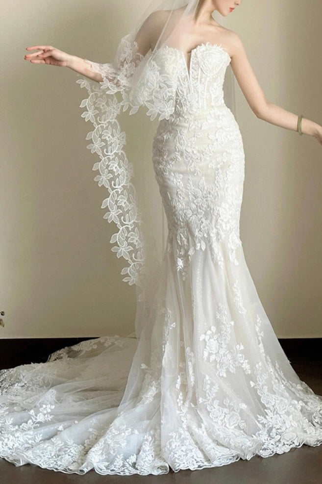 Lace Strapless Mermaid Train Wedding Dress image 3