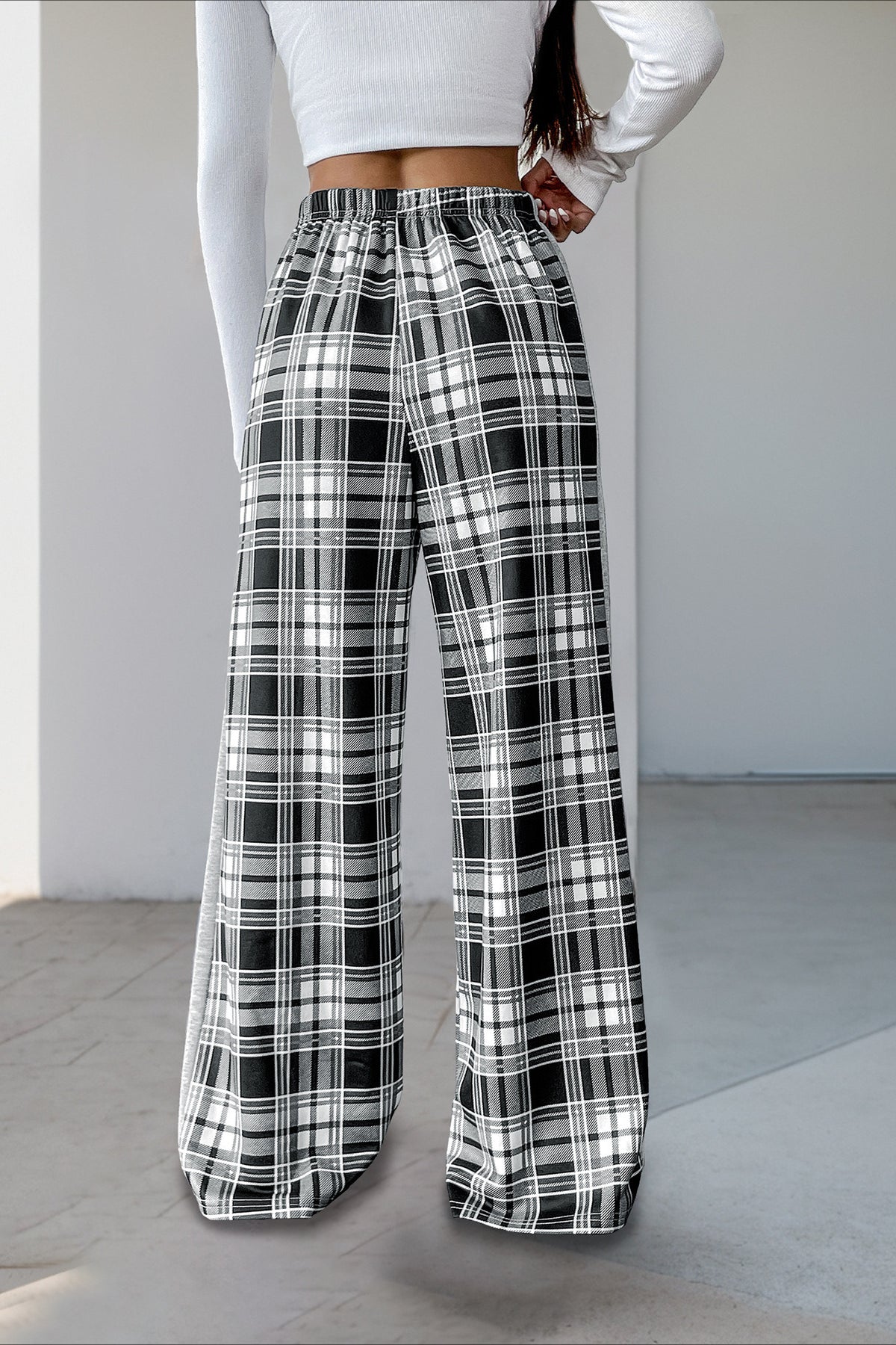 Plaid Elastic Waist Loose Fit Pants image 3