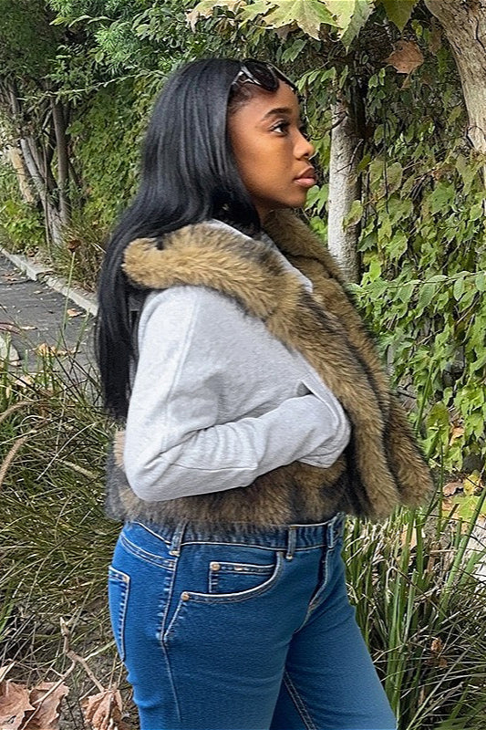 Short Loose Thick Pieced Fur Trim Hoodie image 2