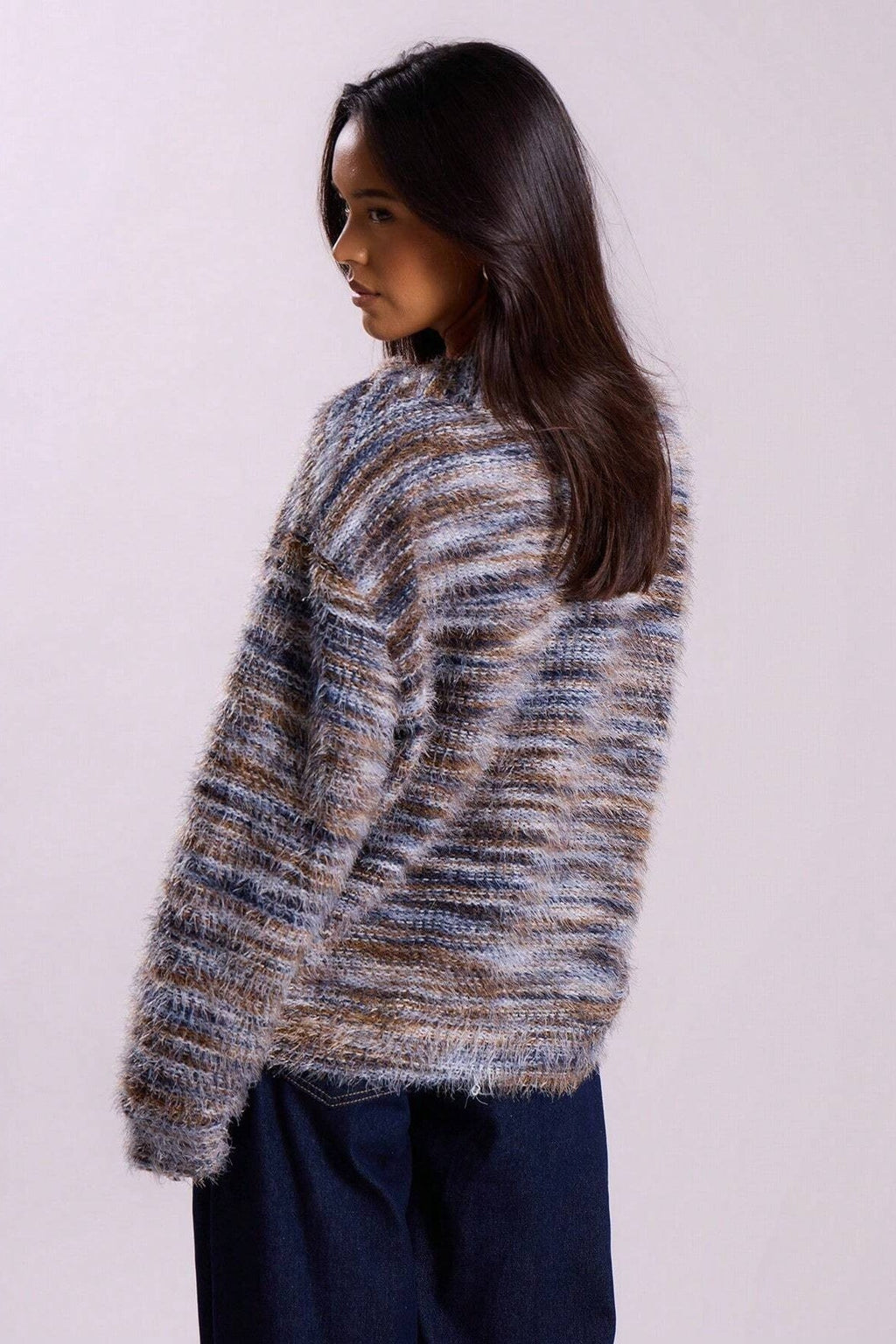 New Retro Fashion Deep V-Neck Maillard Plush Long-Sleeve Knit Cardigan image 15
