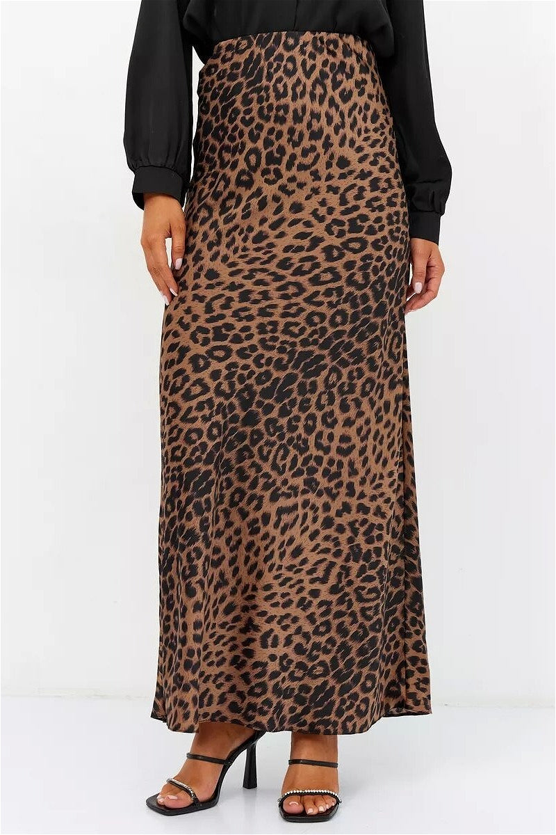 Satin Leopard Printed Elastic Waist Maxi Skirt image 4