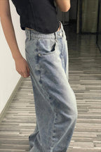 Loose Fit Reverse Pocket Jeans image 3
