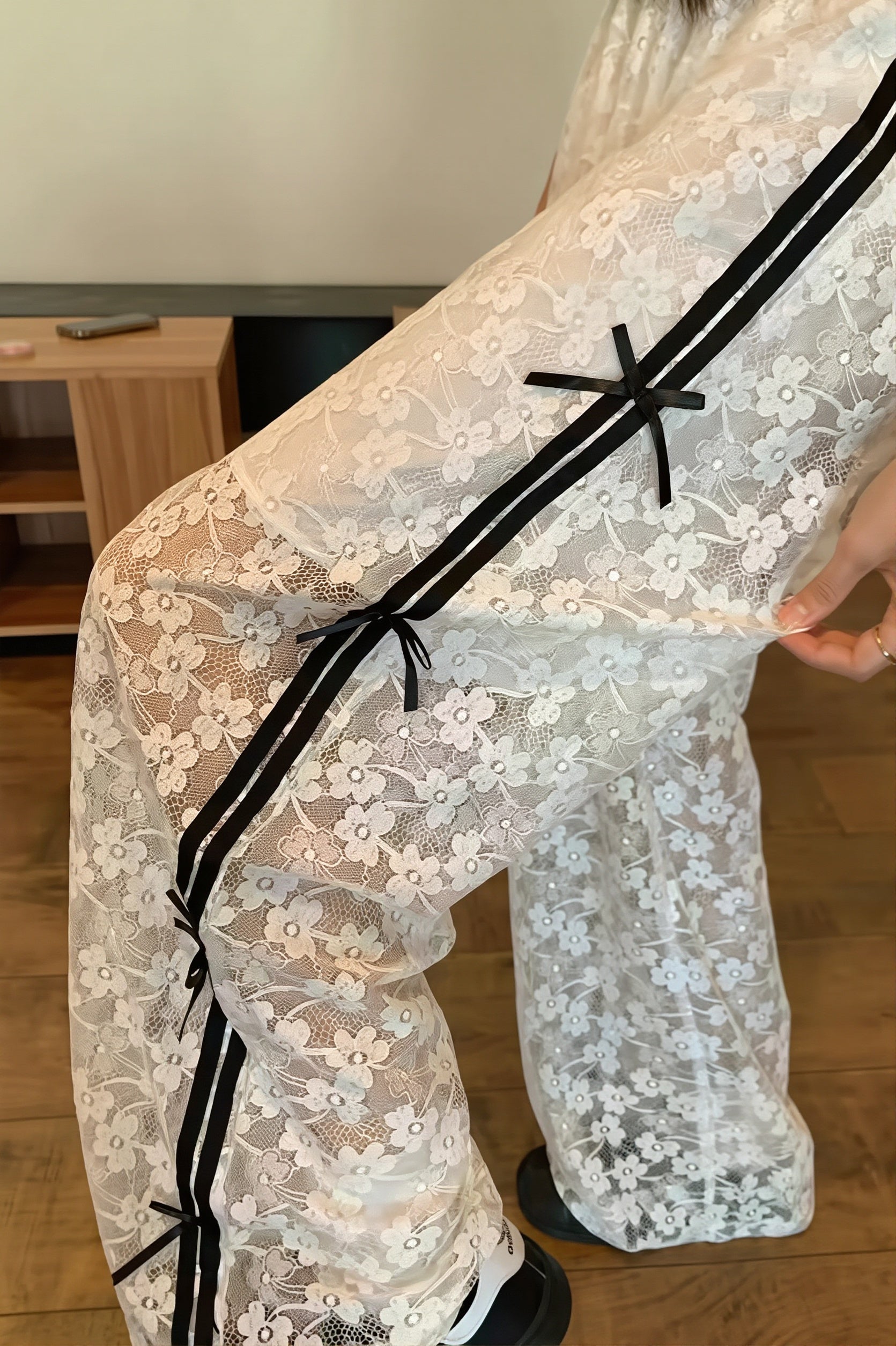 Hollow Out Bowknot Lace Splice Pants image 5