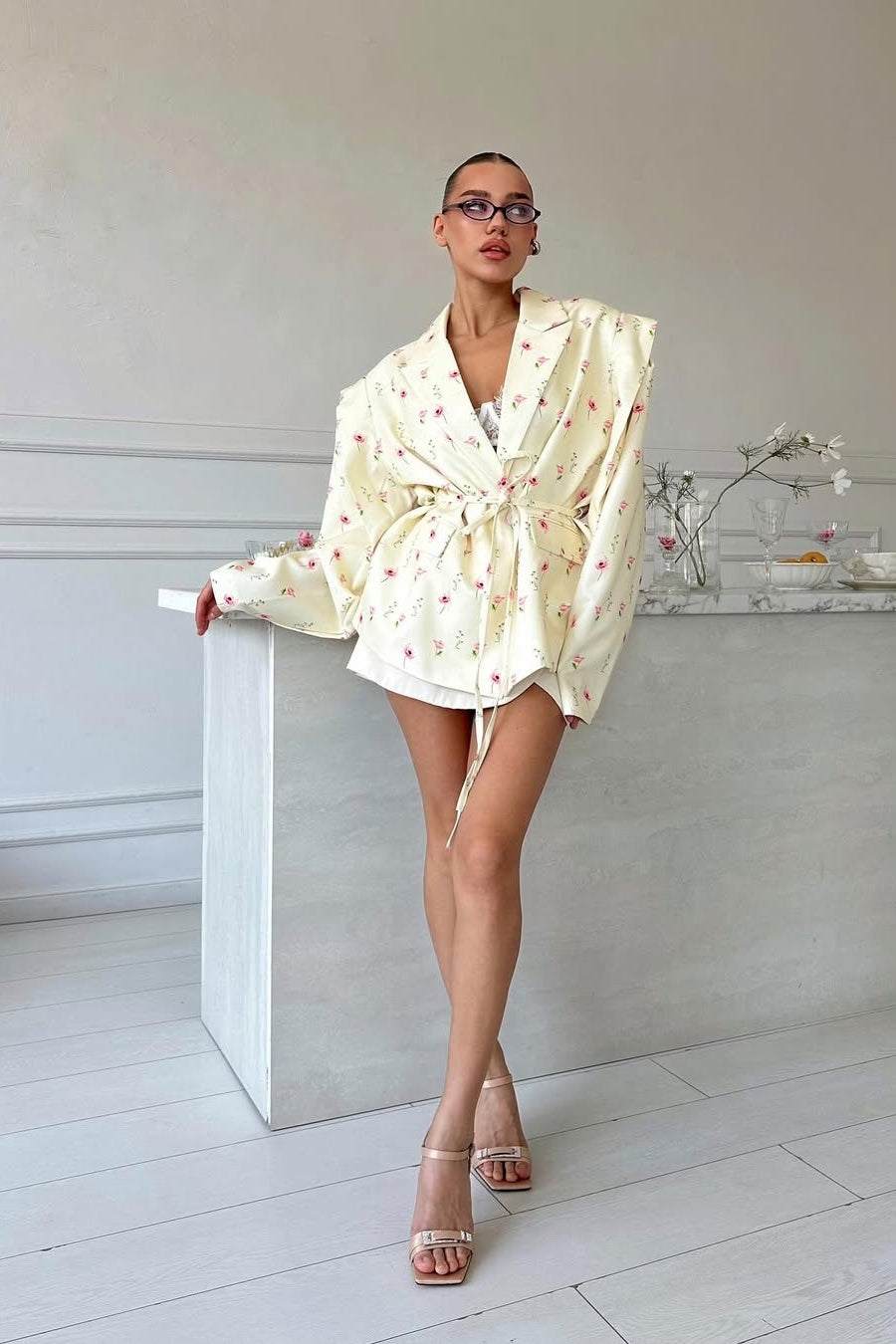 Long Sleeve Printed Waist Tie Blazer image 3