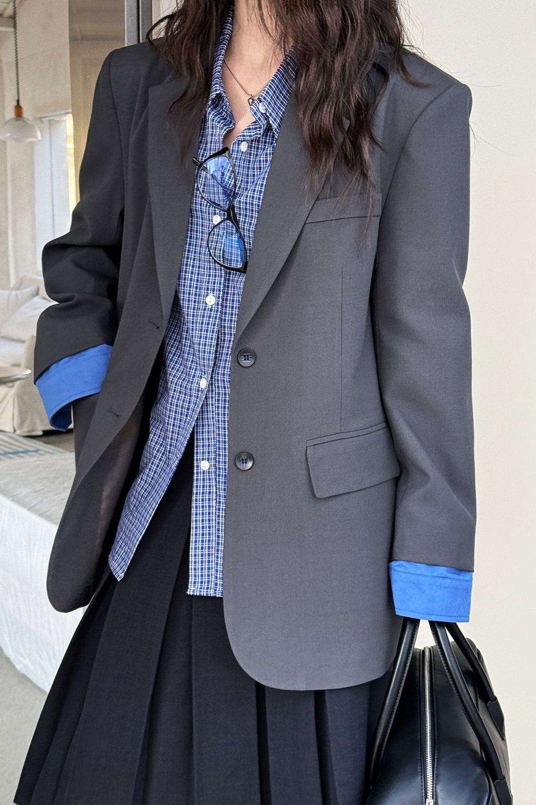 Elegant Casual Colorblock Blazer image 1