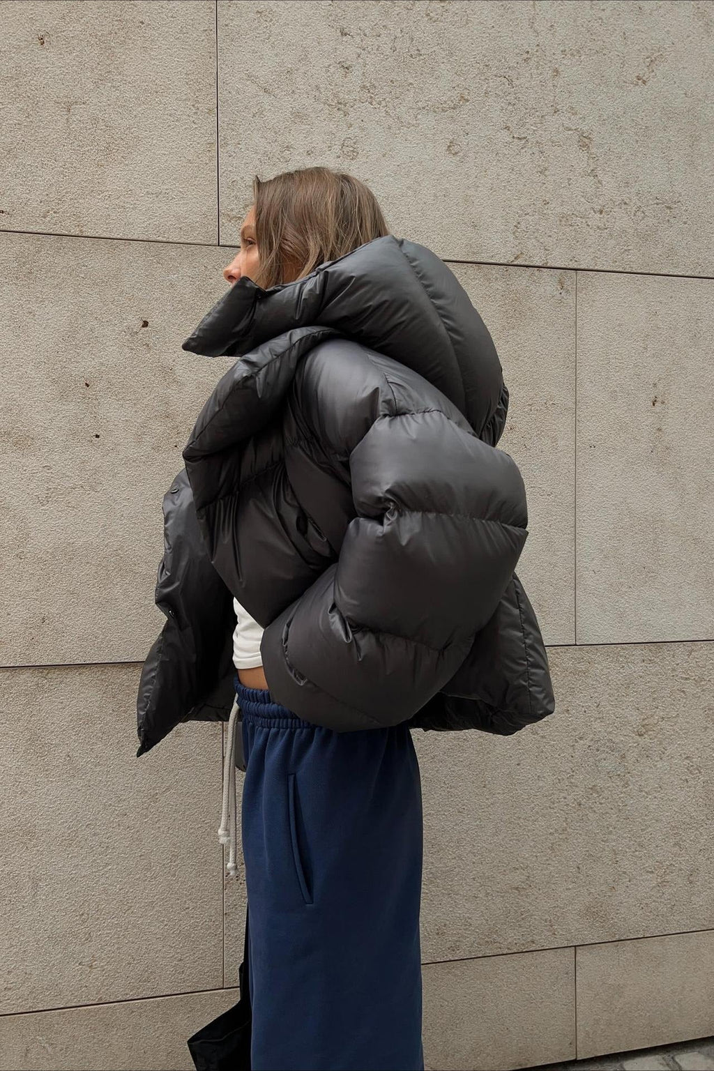Short Hooded Puffer Jacket image 14
