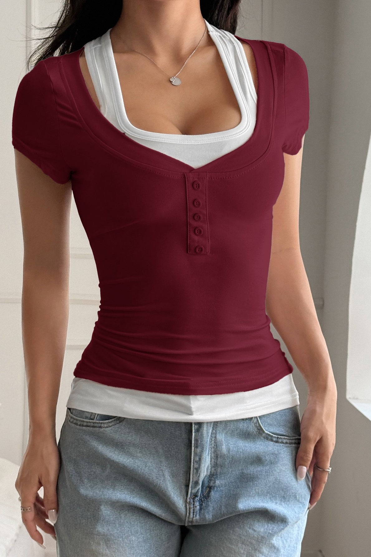 Color Block Fake Two Piece Cami Sleeve T‑shirt image 15