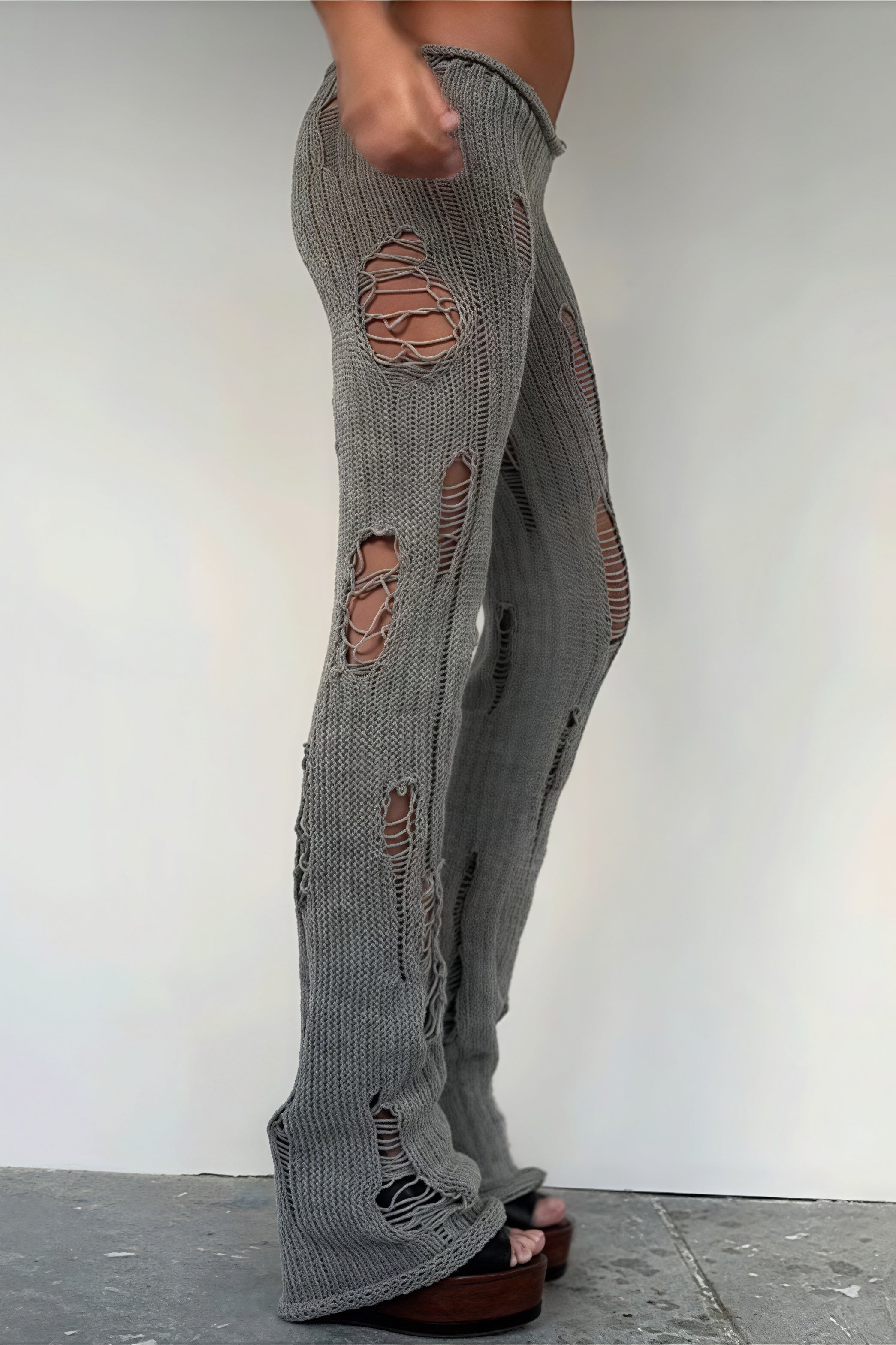Solid Cutout Distressed Slim Edgy Pants image 4