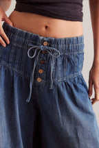 Ruched Mid-Rise Tie Waist Wide Leg Jean image 4