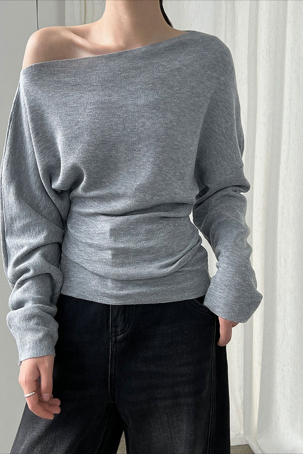 Waist Defining Asymmetric Shoulder Knit Top image 13