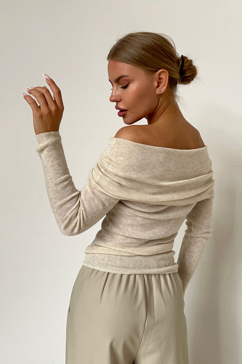 Off-Shoulder Fitted Crew Neck Knit Sweater image 5