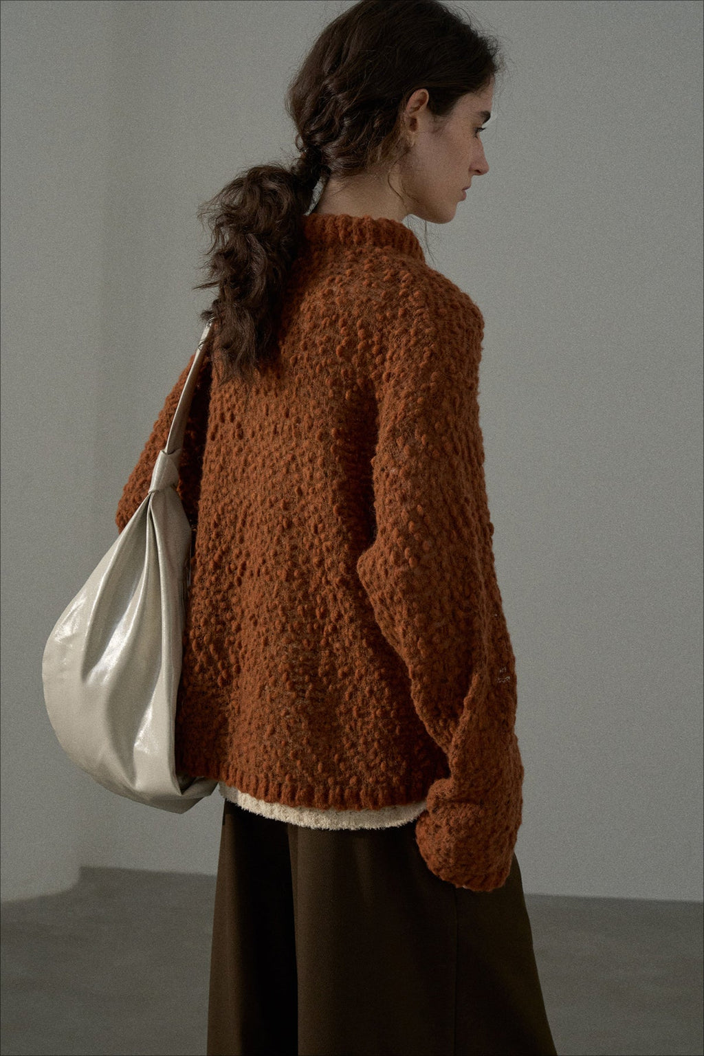 Textured Breathable Bean Yarn Knit Sweater image 3