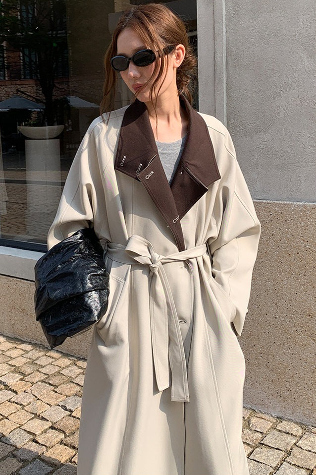 THE MIND British Style Contrast-Collar Long Overcoat image 3
