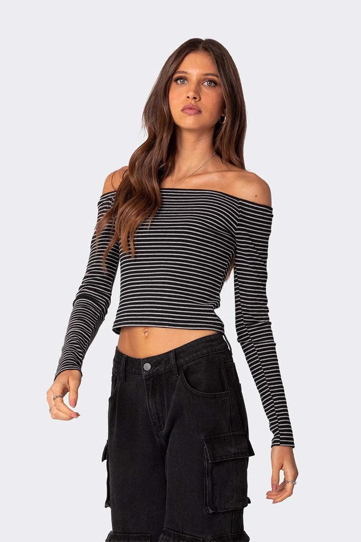 Slim Fit Striped Slit Neck Knit Top image 4