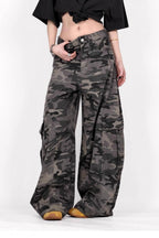 Vintage Camo Wide-Leg Cargo Pant image 2