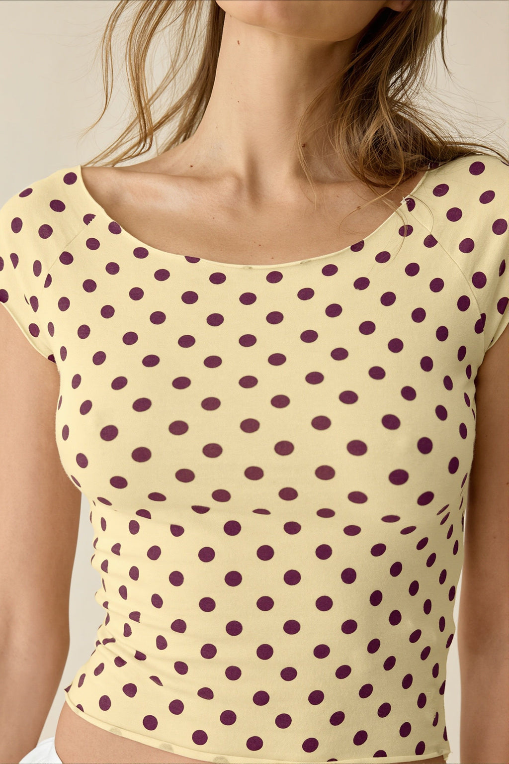 Cropped Fitted Retro Polka Dot T‑shirt image 6